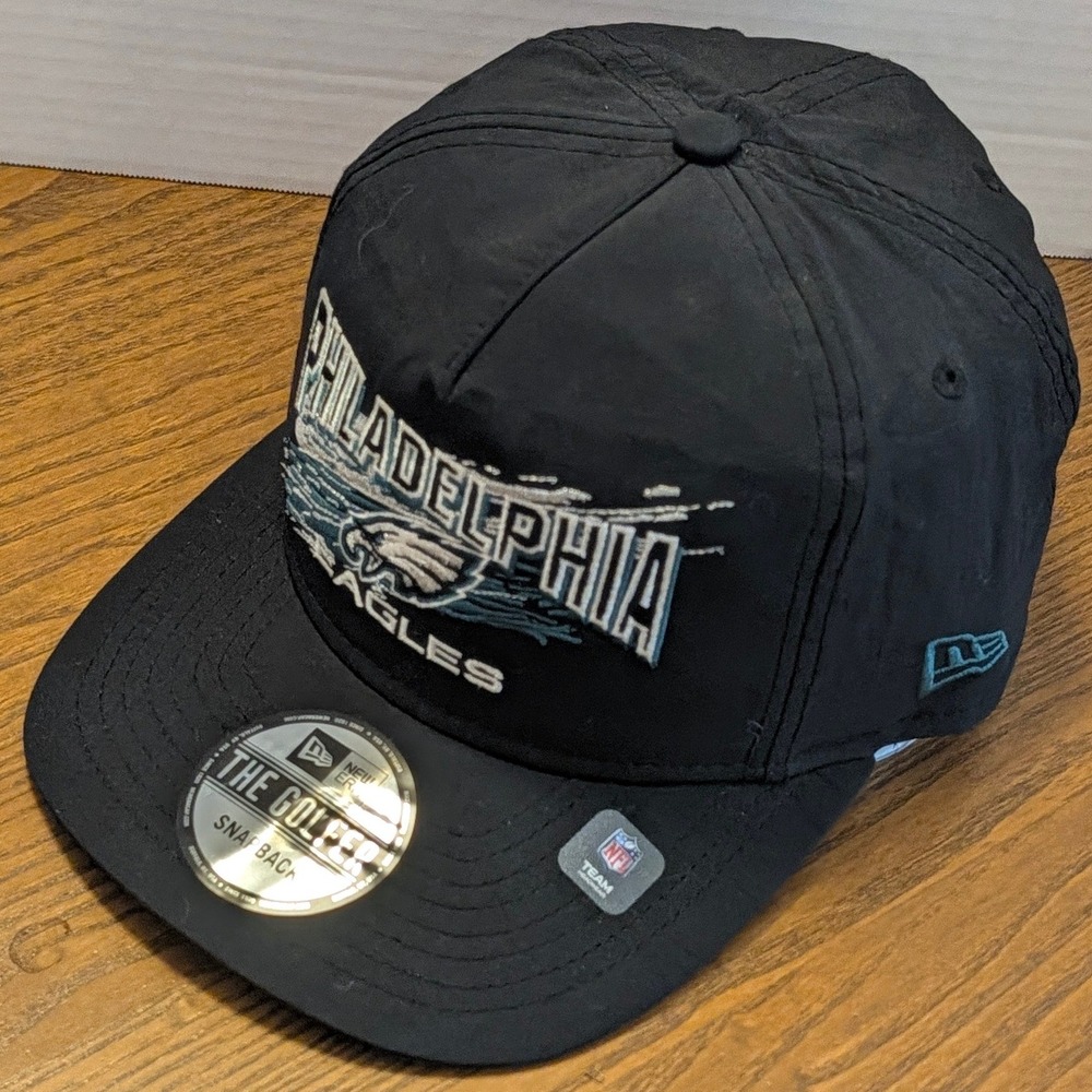 NEW New Era Philadelphia Eagles Hat Black The Golfer Strap Back  Hat Cap